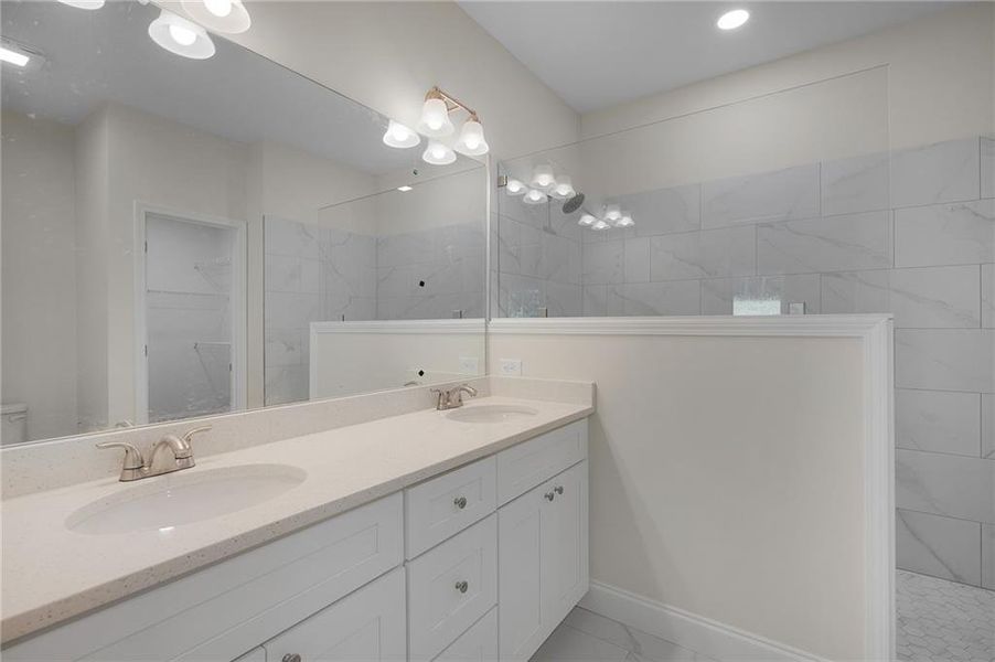 Furnished interior view inside a new home in , Calhoun (Image 3).