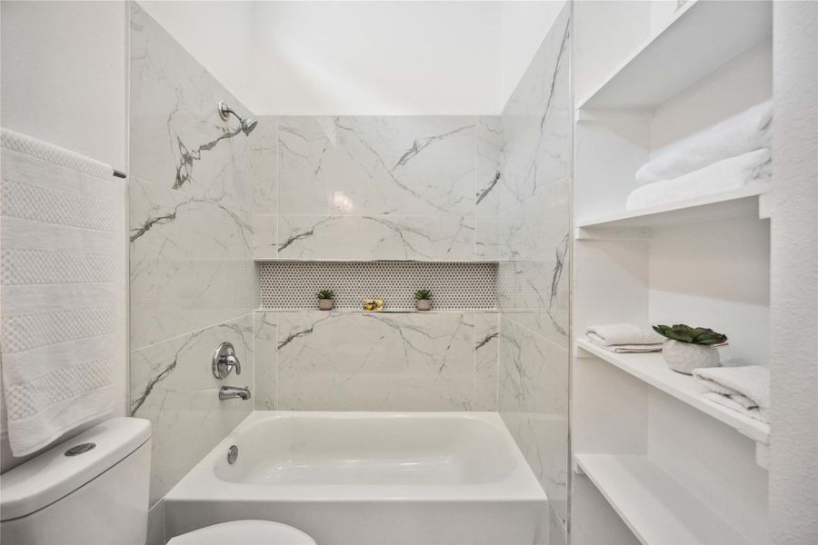 Image 14 of a home in . Image 14 of a home in .