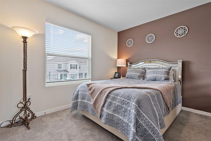 Furnished interior view inside a new home in , Apollo Beach (Image 24).