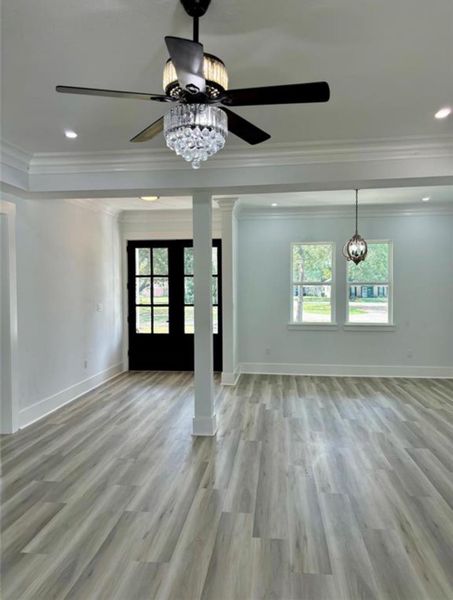 Spacious, unfurnished interior of a new home in , Conroe (Image 22).