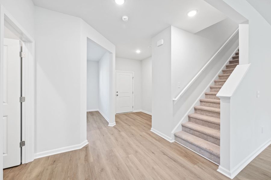 Spacious, unfurnished interior of a new home in Grand Arbor, Blythewood (Image 24).