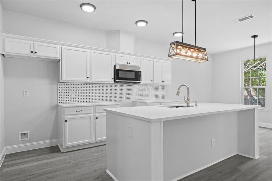 Furnished interior view inside a new home in , Dallas (Image 13).