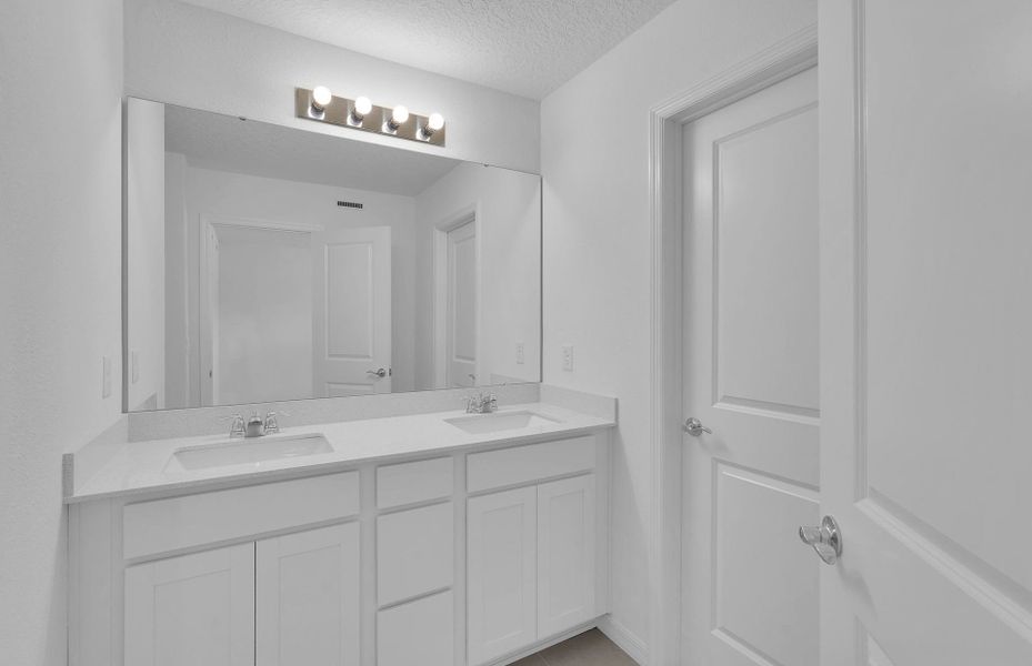 Furnished interior view inside a new home in Normandy Pines, Jacksonville (Image 7). Furnished interior view inside a new home in Normandy Pines, Jacksonville (Image 7).