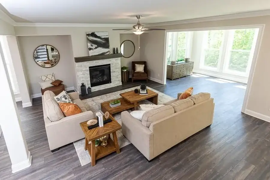 Furnished interior view inside a new home in Aberdeen, Hoschton (Image 56).