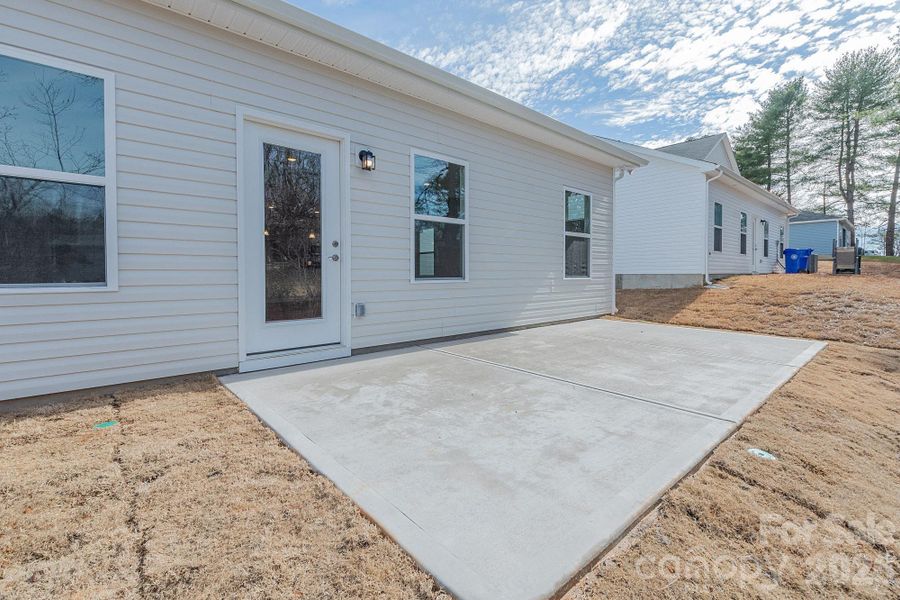 Exterior details and patio area of a home in Winecoff, Salisbury (Image 21).