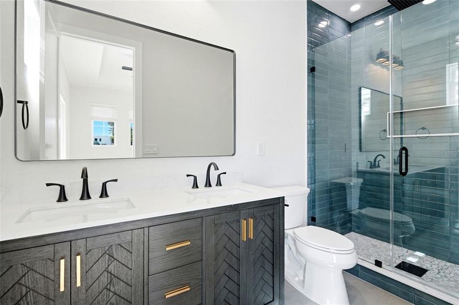 Furnished interior view inside a new home in , St. Petersburg (Image 16).