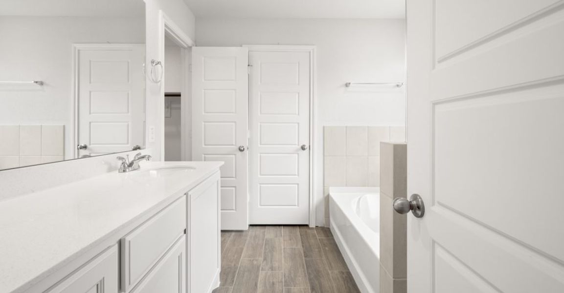 Representative exterior photo of a completed home built from the Lincoln by Impression Homes in Baker Farms, Cleburne, TX (Image 15).