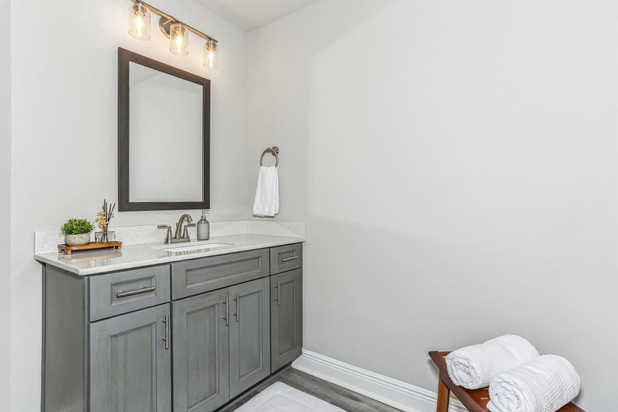 8705 Valhalla Dr MLS Size-24