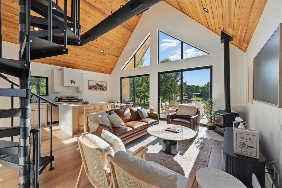 Community amenities in , Trinidad (Image 21).