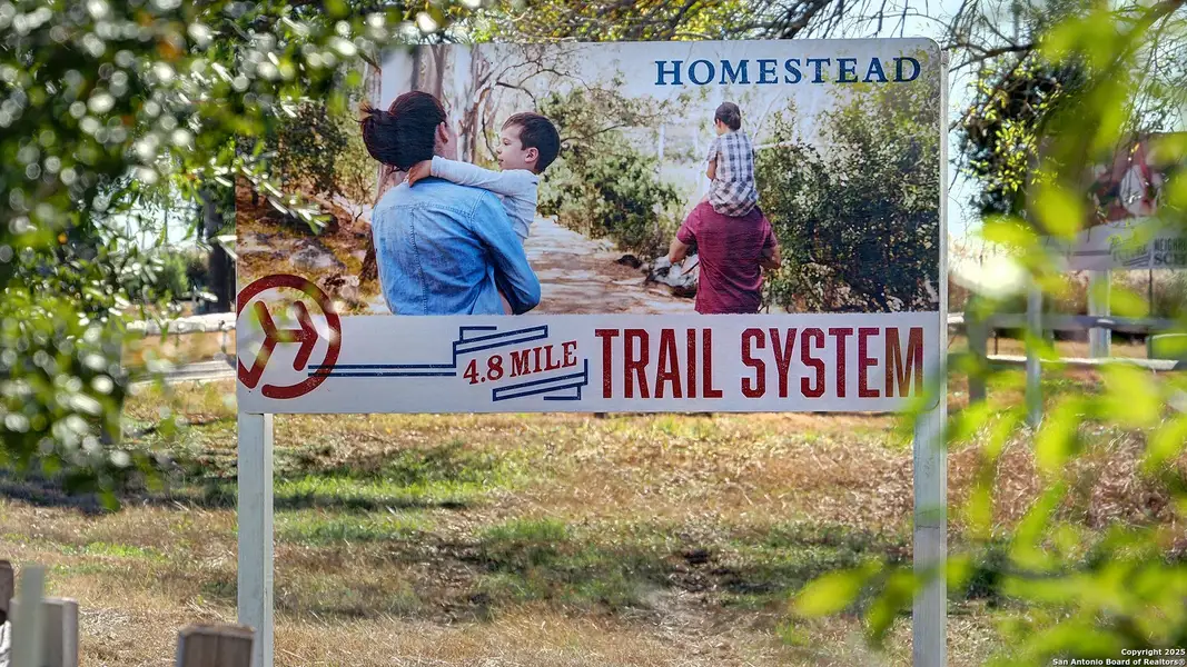 Image 4 of a home in Homestead 65'.