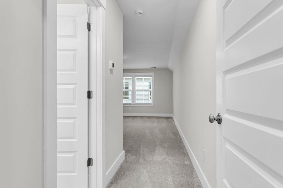 Spacious, unfurnished interior of a new home in Lochton, Summerville (Image 26). Spacious, unfurnished interior of a new home in Lochton, Summerville (Image 26).
