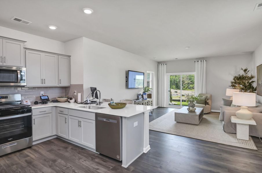 Furnished interior view inside a new home in Mulberry Landing, Orangeburg (Image 13). Furnished interior view inside a new home in Mulberry Landing, Orangeburg (Image 13).