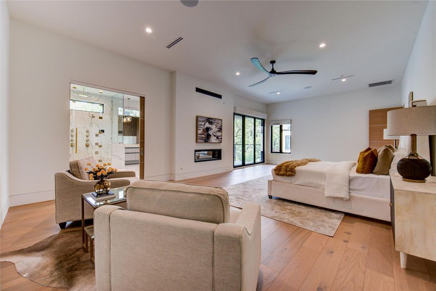 Furnished interior view inside a new home in , Houston (Image 16).