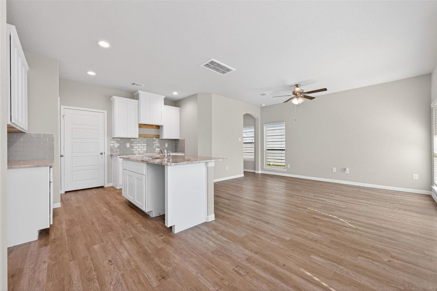 Furnished interior view inside a new home in Woodland Lakes, Huffman (Image 17).