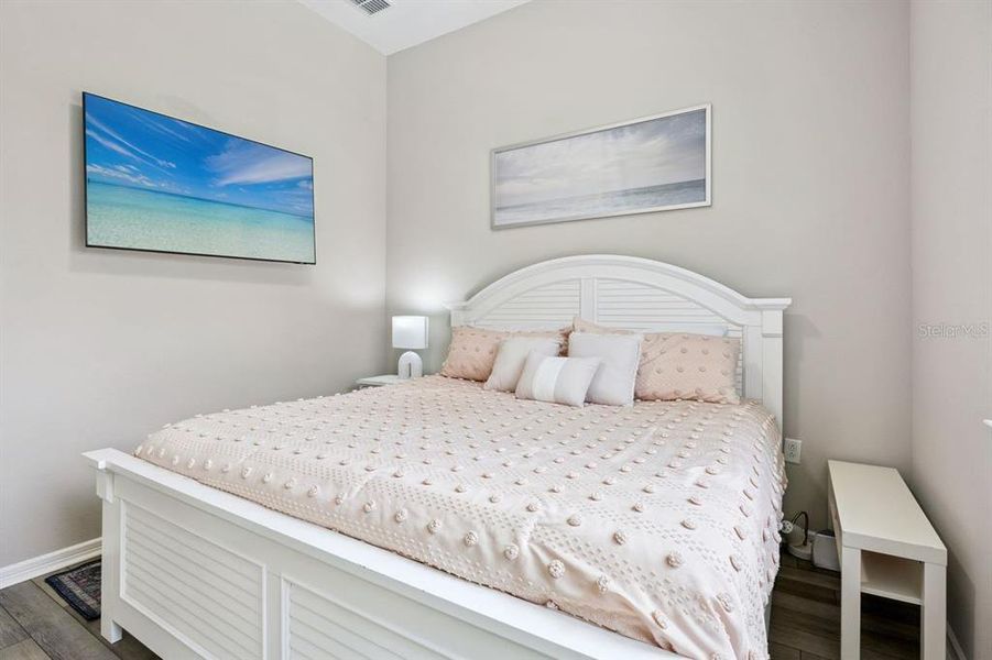 Furnished interior view inside a new home in , Winter Garden (Image 32).