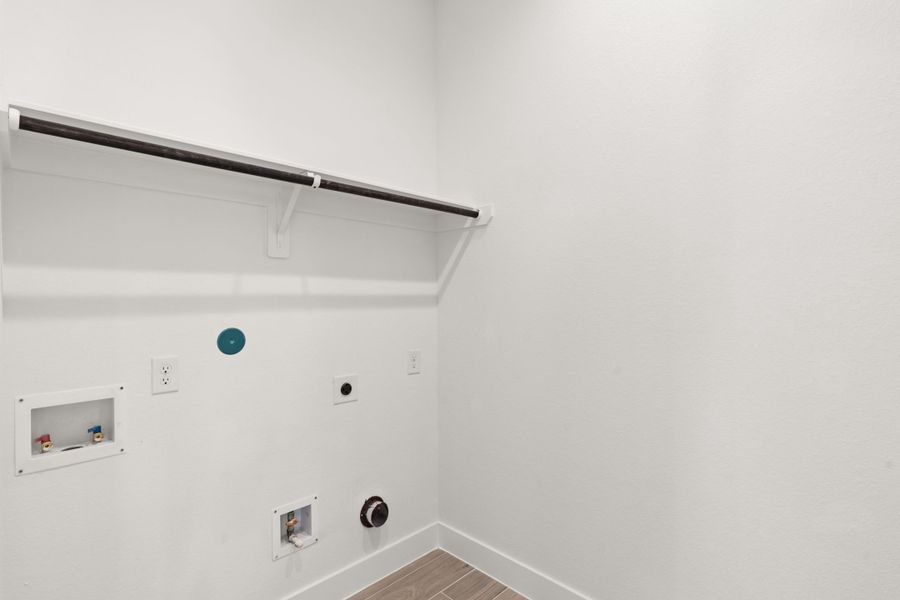 Spacious, unfurnished interior of a new home in The Highlands, Porter (Image 29).