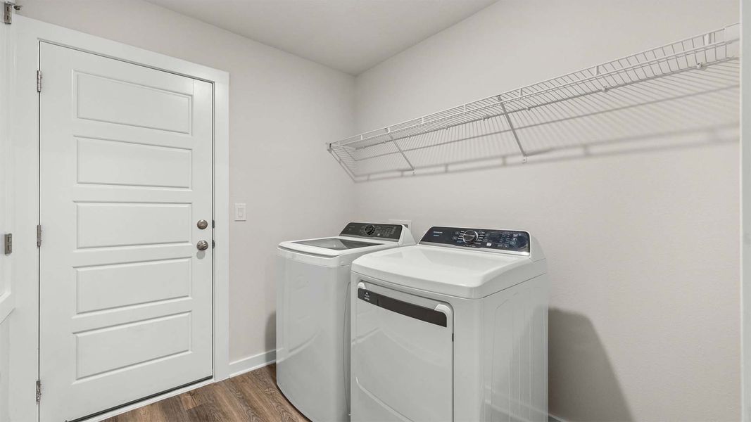 Close-up of interior finishes inside a home in Sunny Hills, Chipley (Image 13).