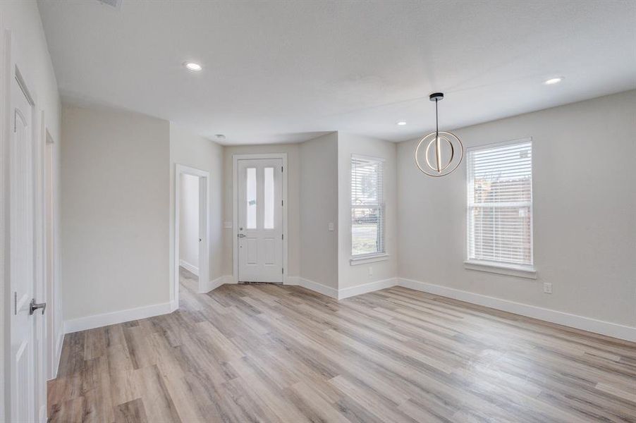 Spacious, unfurnished interior of a new home in , Grand Prairie (Image 14). Spacious, unfurnished interior of a new home in , Grand Prairie (Image 14).