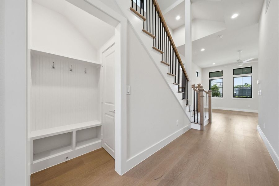 Spacious, unfurnished interior of a new home in Spring Valley Creek, Houston (Image 20).