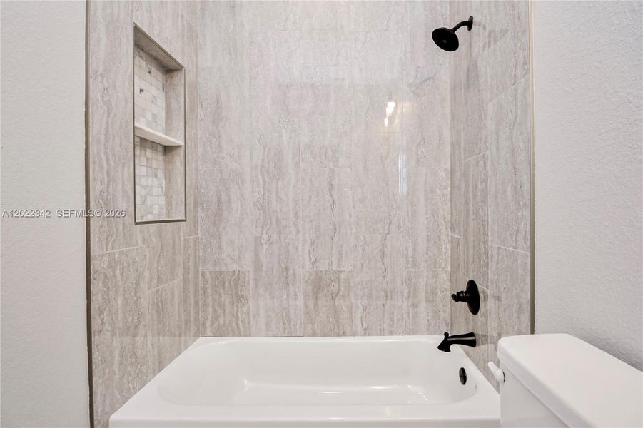 Close-up of interior finishes inside a home in , Sebring (Image 14).