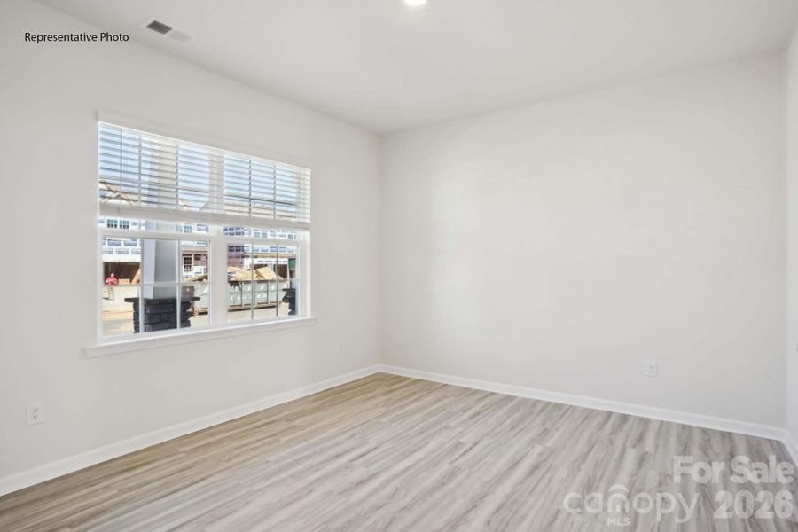 Spacious, unfurnished interior of a new home in Granite Falls, Lancaster (Image 32).