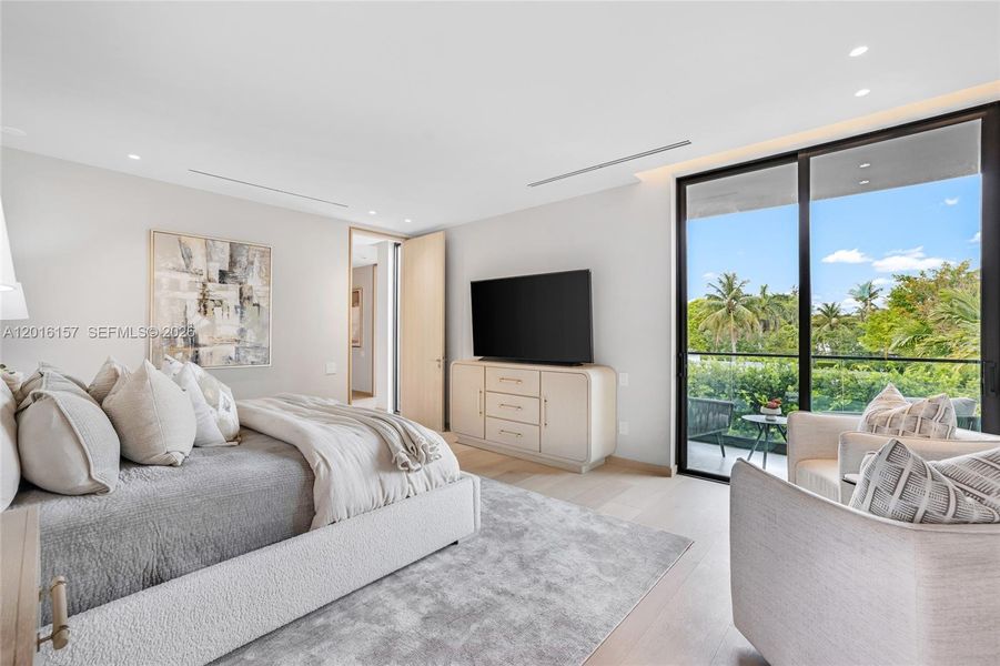 Furnished interior view inside a new home in , Miami Beach (Image 38).