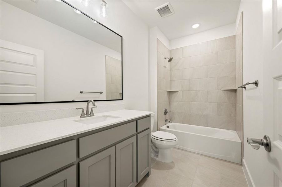 Furnished interior view inside a new home in Settlers Glen, New Fairview (Image 14).