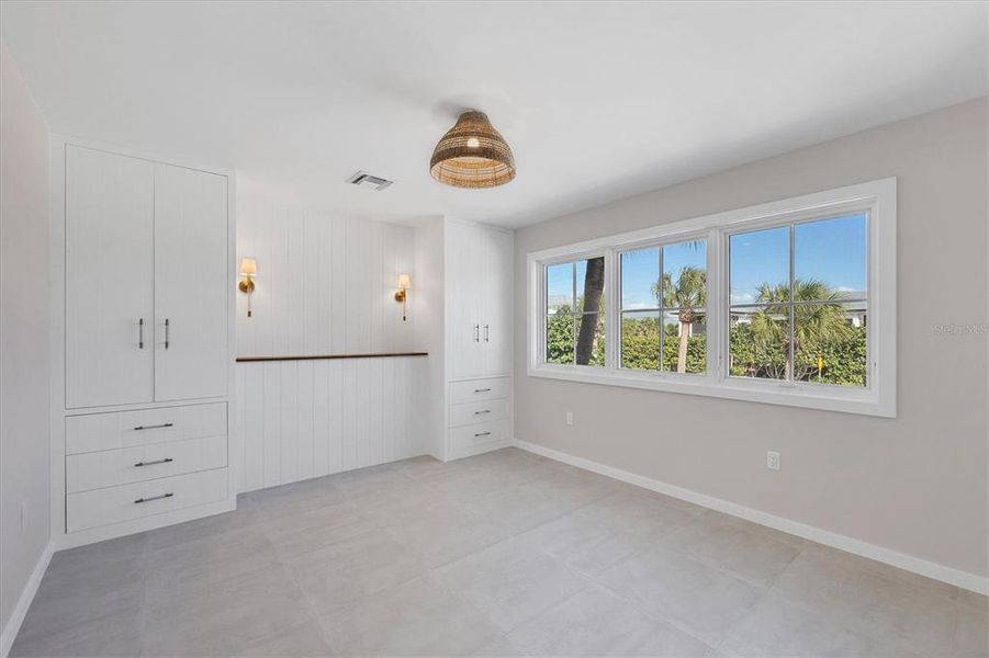 Spacious, unfurnished interior of a new home in , Boca Grande (Image 29). Spacious, unfurnished interior of a new home in , Boca Grande (Image 29).