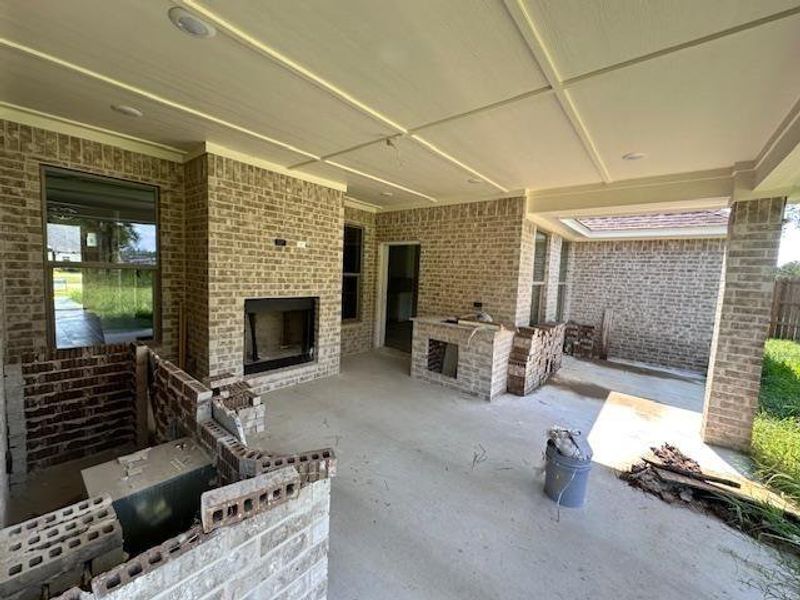 Exterior details and patio area of a home in , Lumberton (Image 3).
