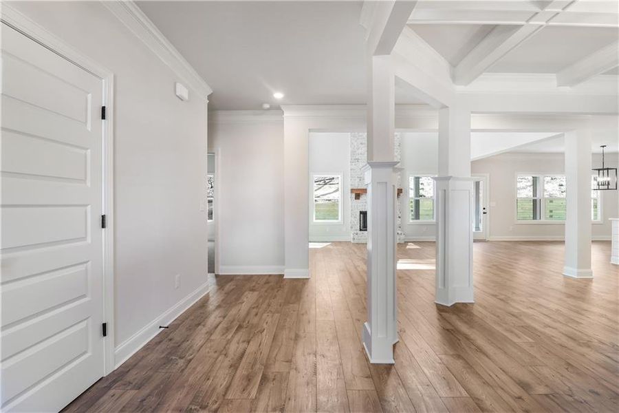 Spacious, unfurnished interior of a new home in Red Oak Ridge, Loganville (Image 13).