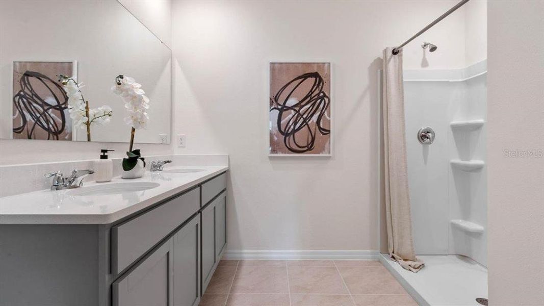Furnished interior view inside a new home in Villamar, Winter Haven (Image 6).