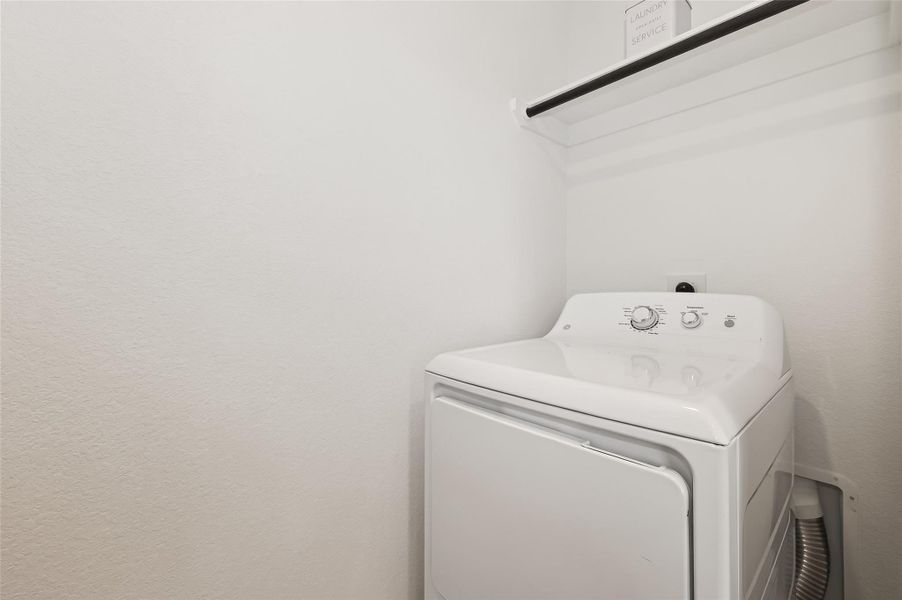 Close-up of interior finishes inside a home in Anniston, Katy (Image 14).