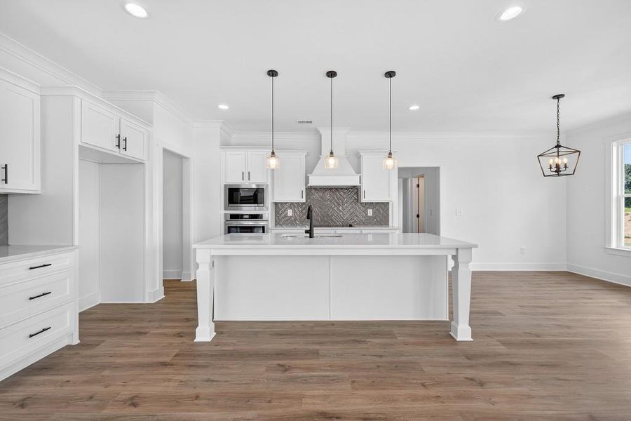 Furnished interior view inside a new home in Magnolia Ridge, Monroe (Image 5).