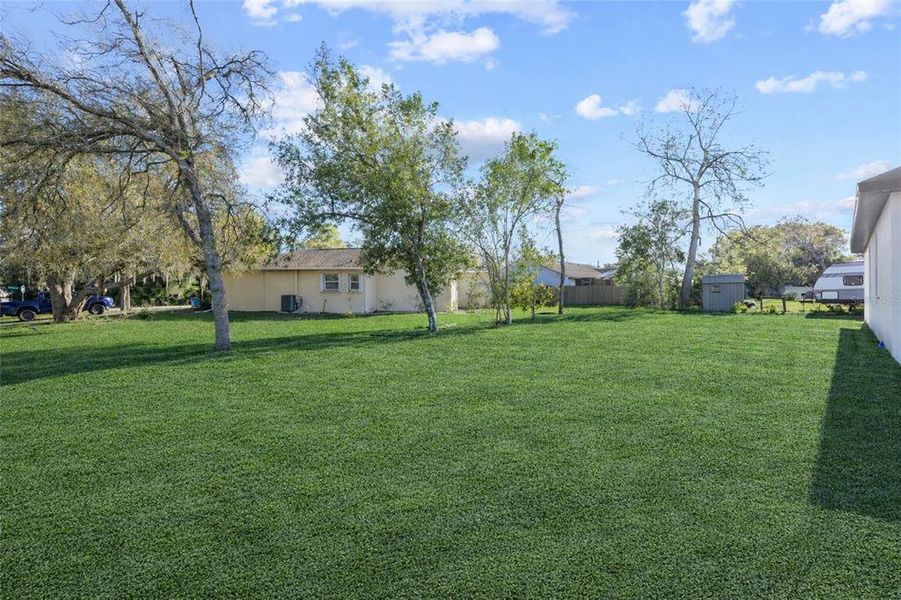 Exterior details and patio area of a home in , Spring Hill (Image 27).