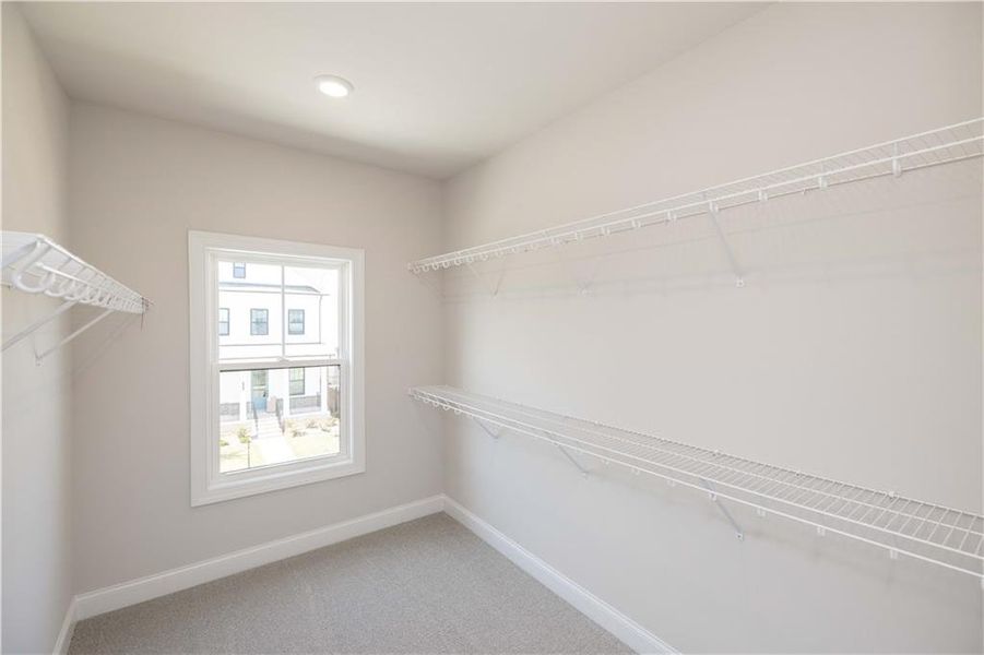 Spacious, unfurnished interior of a new home in Waterhaven, Cumming (Image 27).