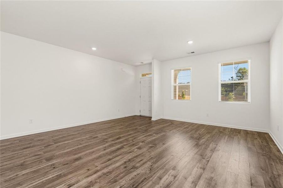 Spacious, unfurnished interior of a new home in Bridle Creek, Locust Grove (Image 31). Spacious, unfurnished interior of a new home in Bridle Creek, Locust Grove (Image 31).