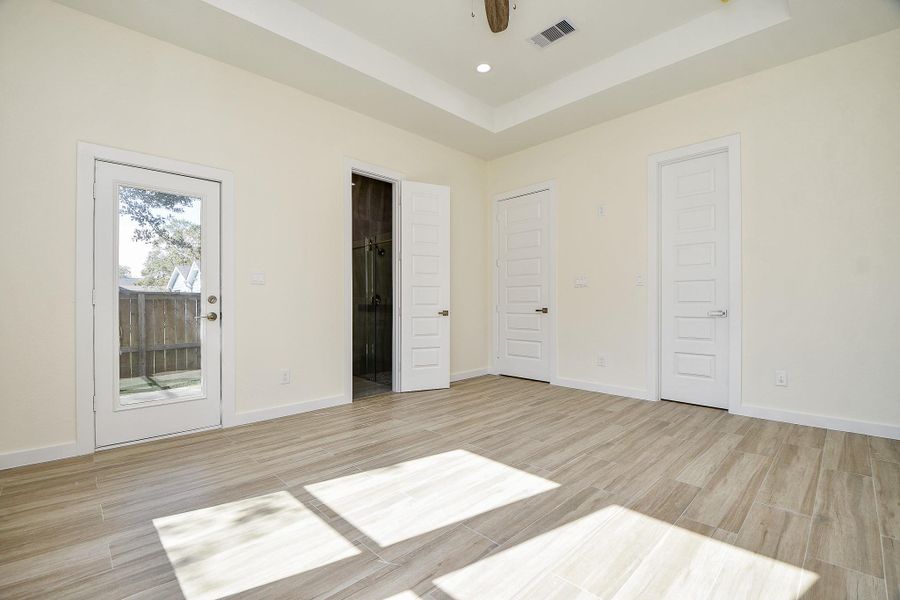 Spacious, unfurnished interior of a new home in , Houston (Image 22). Spacious, unfurnished interior of a new home in , Houston (Image 22).