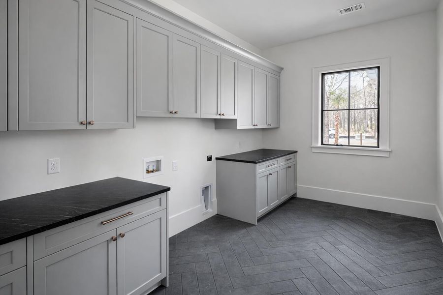 Furnished interior view inside a new home in , Ravenel (Image 13).