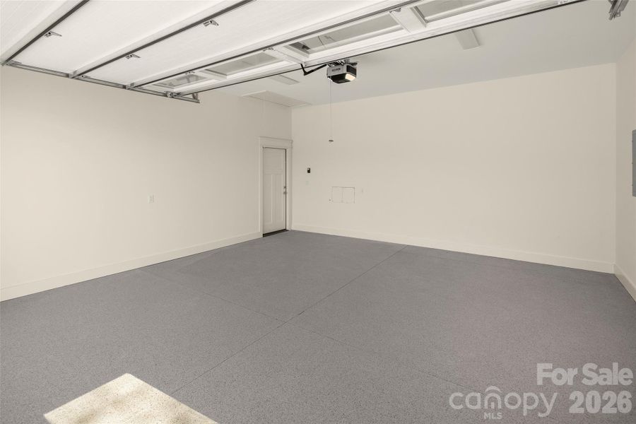 Garage w/Epoxy Floor Garage w/Epoxy Floor