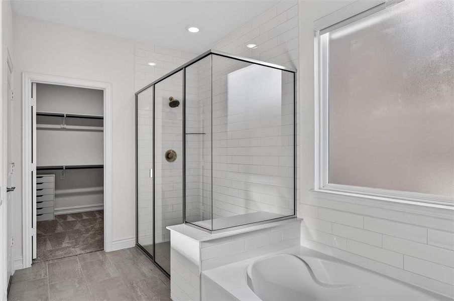 Furnished interior view inside a new home in Erwin Farms, McKinney (Image 5).