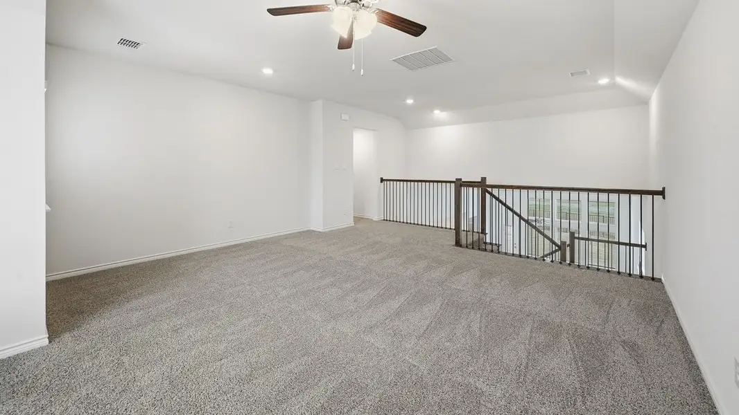 Spacious, unfurnished interior of a new home in Lilybrooke at Legacy Hills, Celina (Image 20). Spacious, unfurnished interior of a new home in Lilybrooke at Legacy Hills, Celina (Image 20).