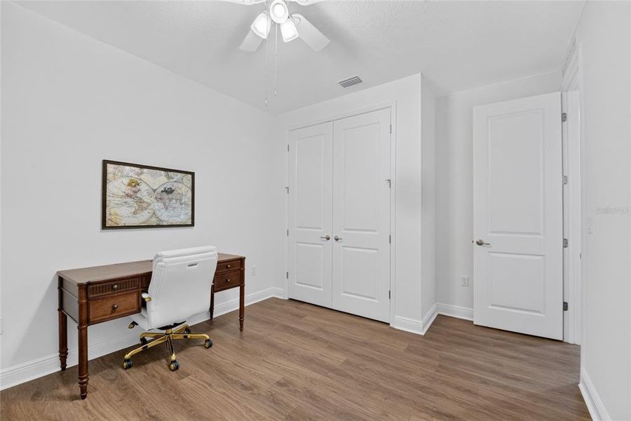 Furnished interior view inside a new home in , Alachua (Image 13).