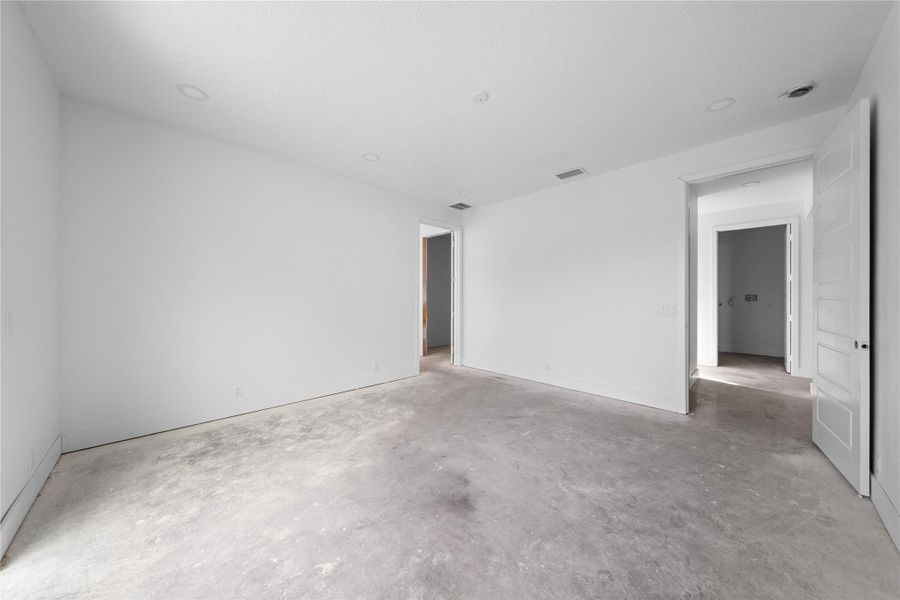 Spacious, unfurnished interior of a new home in , Fort Pierce (Image 10). Spacious, unfurnished interior of a new home in , Fort Pierce (Image 10).