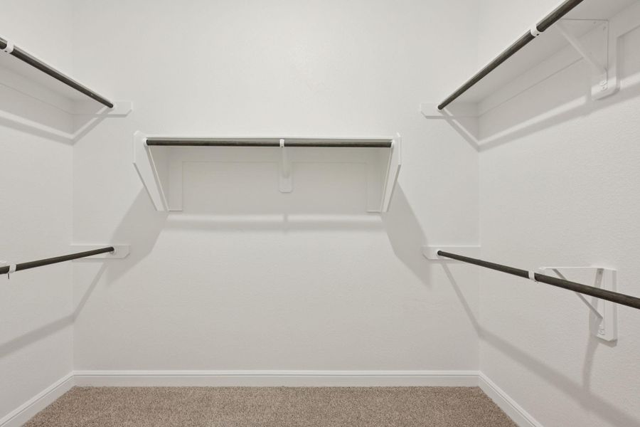 Spacious, unfurnished interior of a new home in Kemah Crossing - Luxe Series, Kemah (Image 42). Spacious, unfurnished interior of a new home in Kemah Crossing - Luxe Series, Kemah (Image 42).