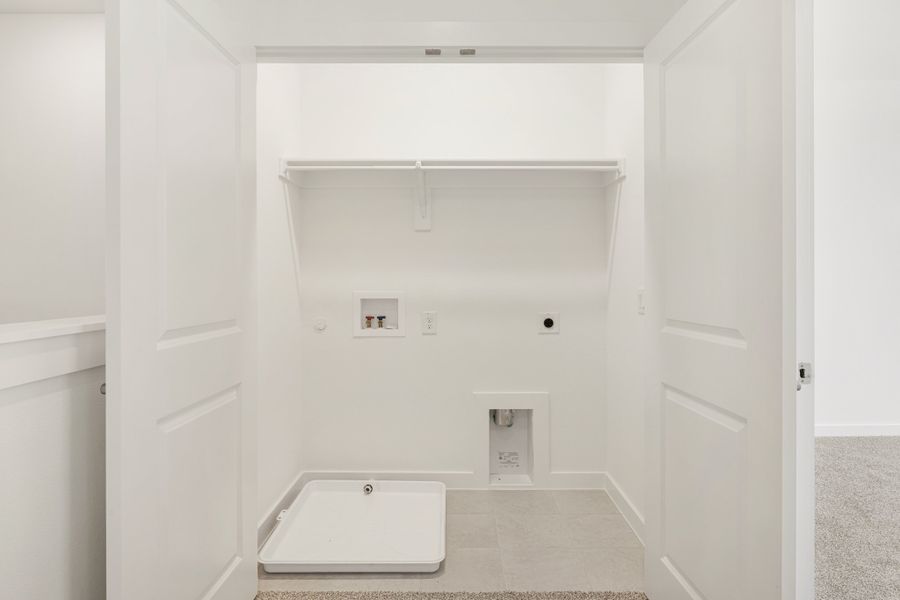Spacious, unfurnished interior of a new home in Wildridge, Oak Point (Image 46). Spacious, unfurnished interior of a new home in Wildridge, Oak Point (Image 46).