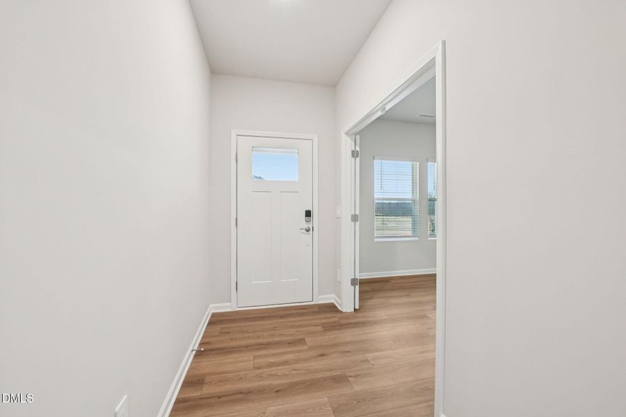 7-web-or-mls-Raleigh - Oak Manor - 121 K