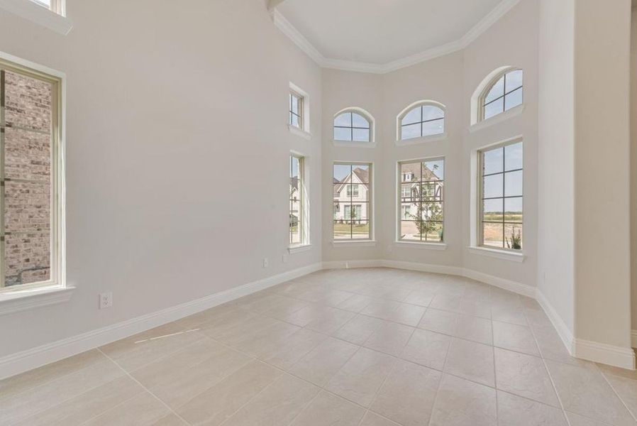 Spacious, unfurnished interior of a new home in Dominion of Pleasant Valley, Wylie (Image 19).