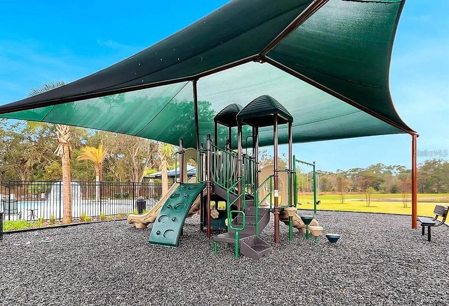 Community amenities in , Davenport (Image 18).