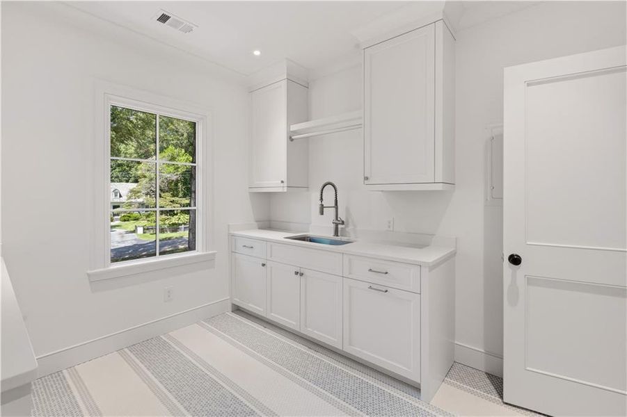 Furnished interior view inside a new home in , Atlanta (Image 35).