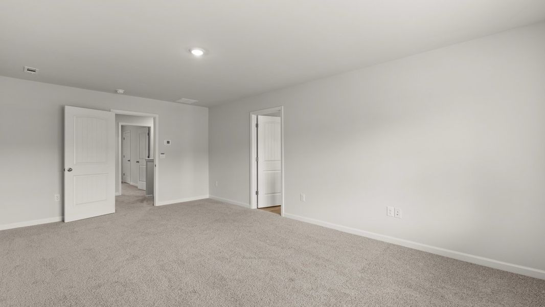 Representative unfurnished interior of a home built from the Hayden by D.R. Horton in Grandview at Lanier, Dawsonville (Image 23).